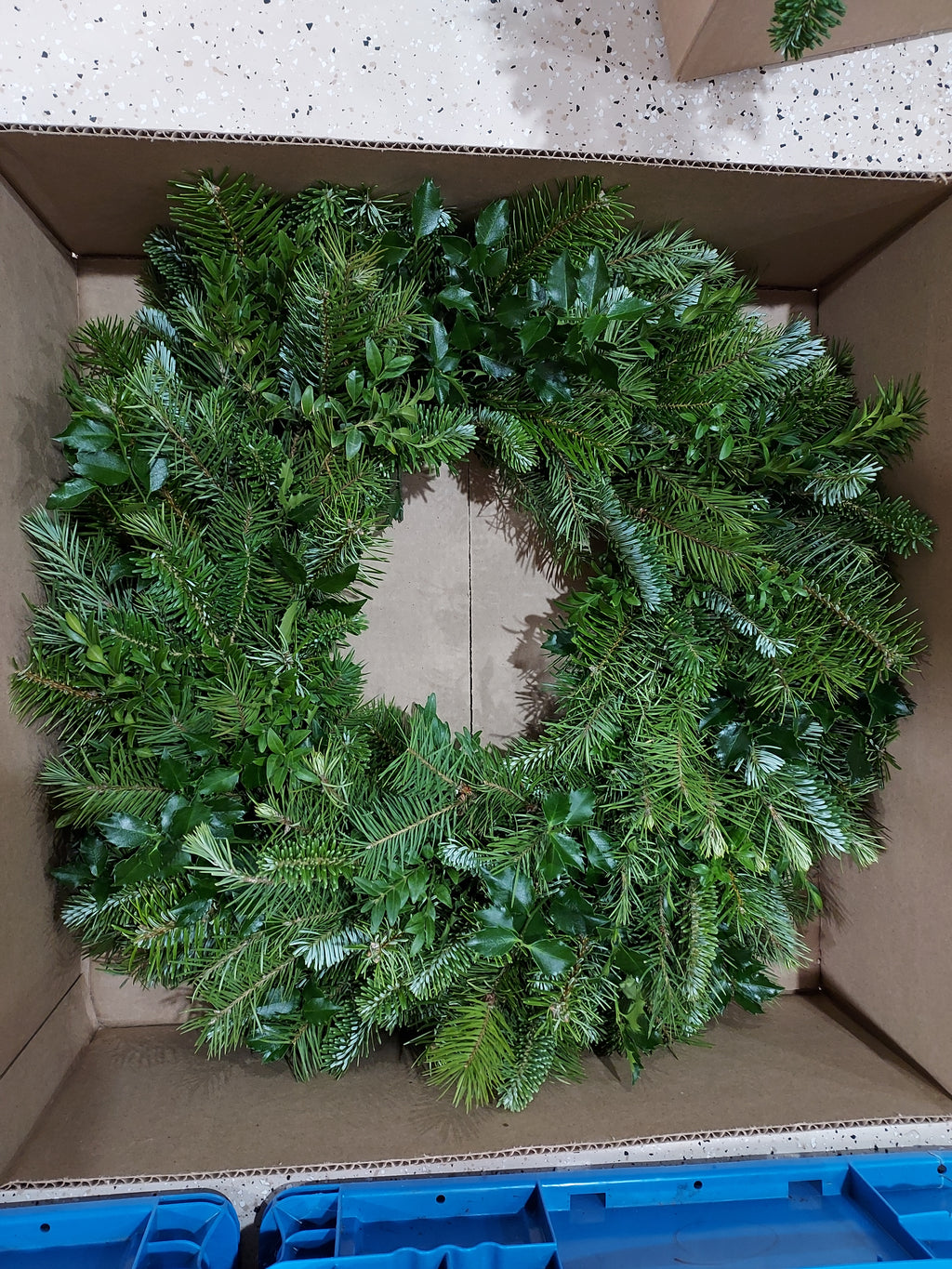 Fresh Evergreen Wreaths for Winter Décor, Handmade Greenery Arrangements & Memorial Tributes