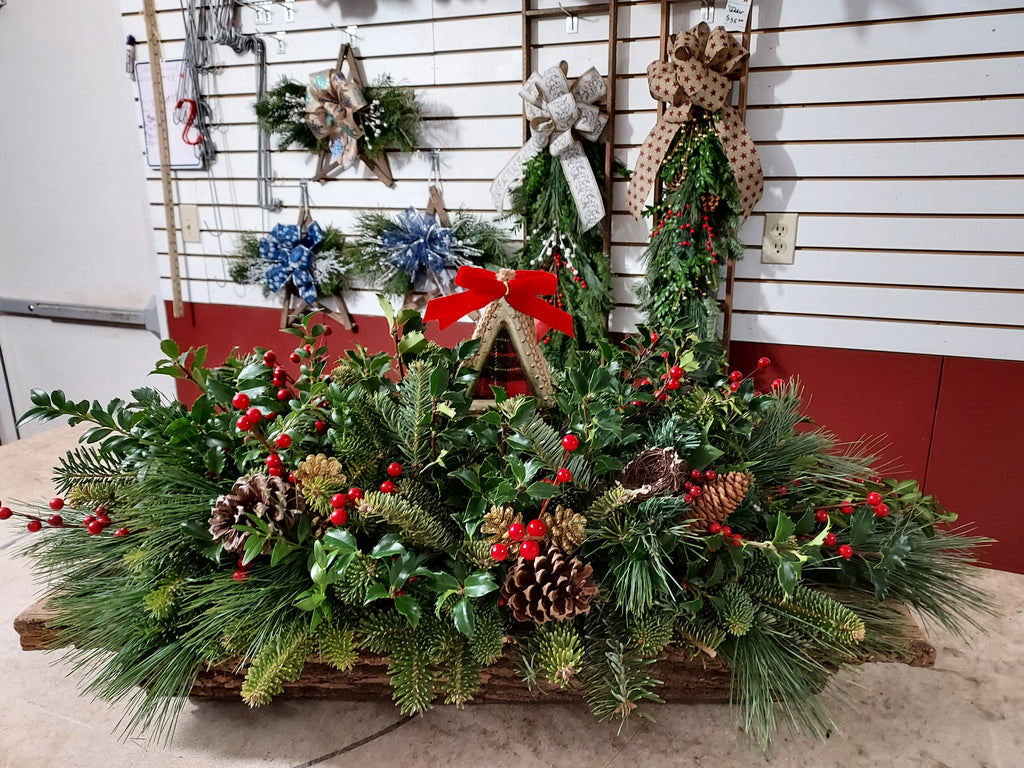 Fresh Evergreen Wreaths for Winter Décor, Handmade Greenery Arrangements & Memorial Tributes