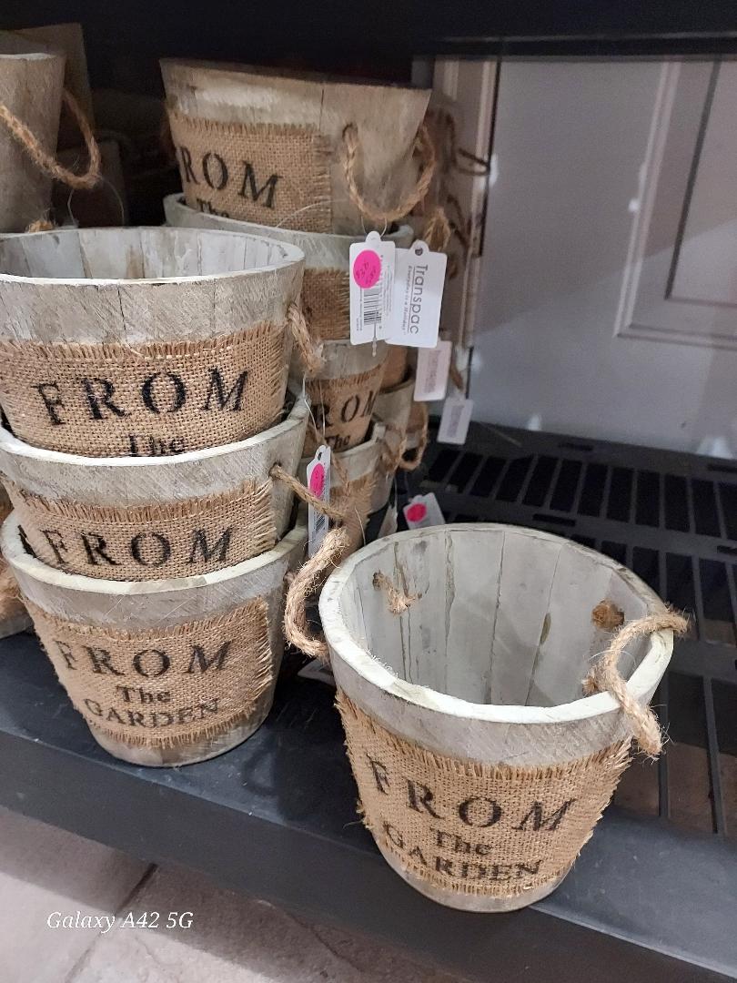 Wood bucket plant container