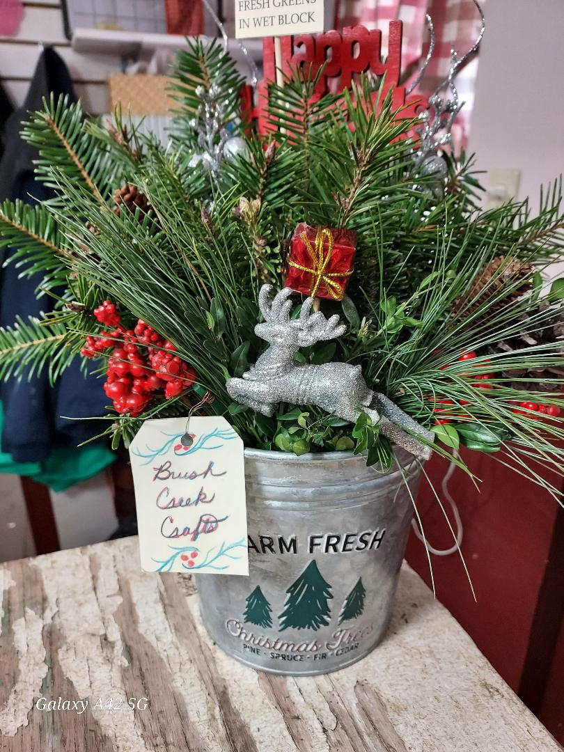 Fresh Evergreen Wreaths for Winter Décor, Handmade Greenery Arrangements & Memorial Tributes - Brush Creek Evergreens