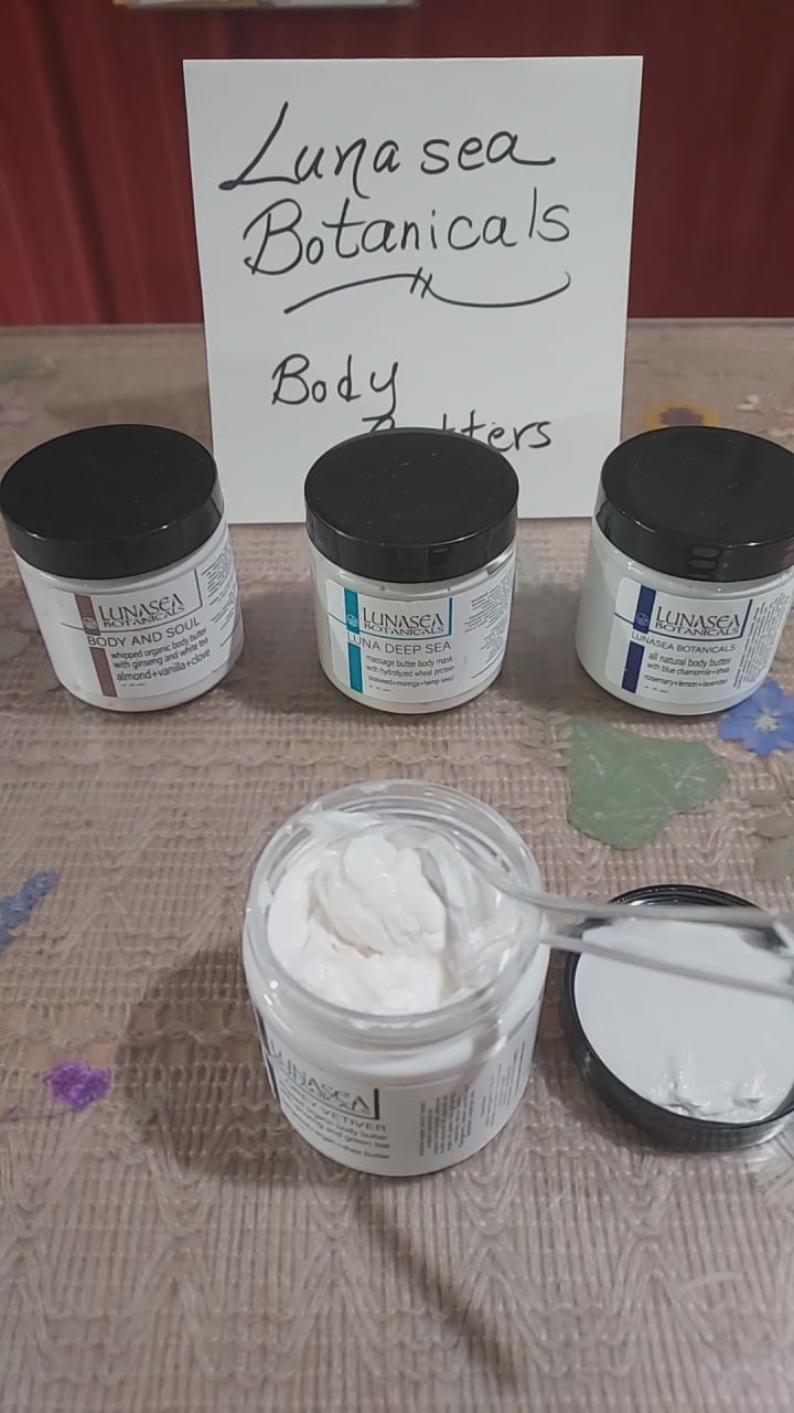 Short video showing Lunasea Botanicals Body & Soul Body Butter in a 4 oz glass jar, with close‑up movement highlighting the creamy texture and natural, handcrafted presentation. The clip emphasizes nourishing summer skincare and the warm vanilla‑spice scent.
