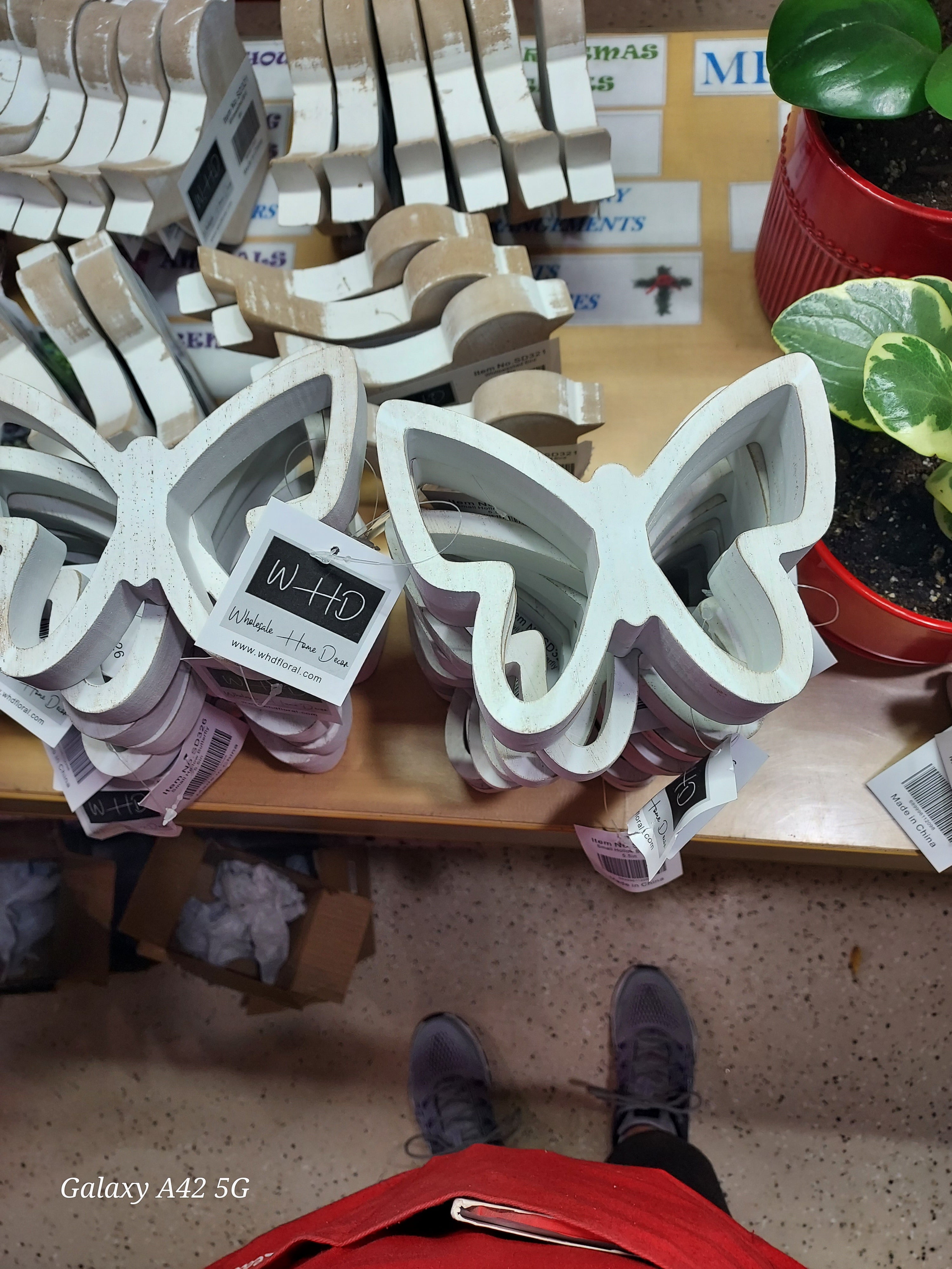 Small Hollow Butterfly 5.5 in.